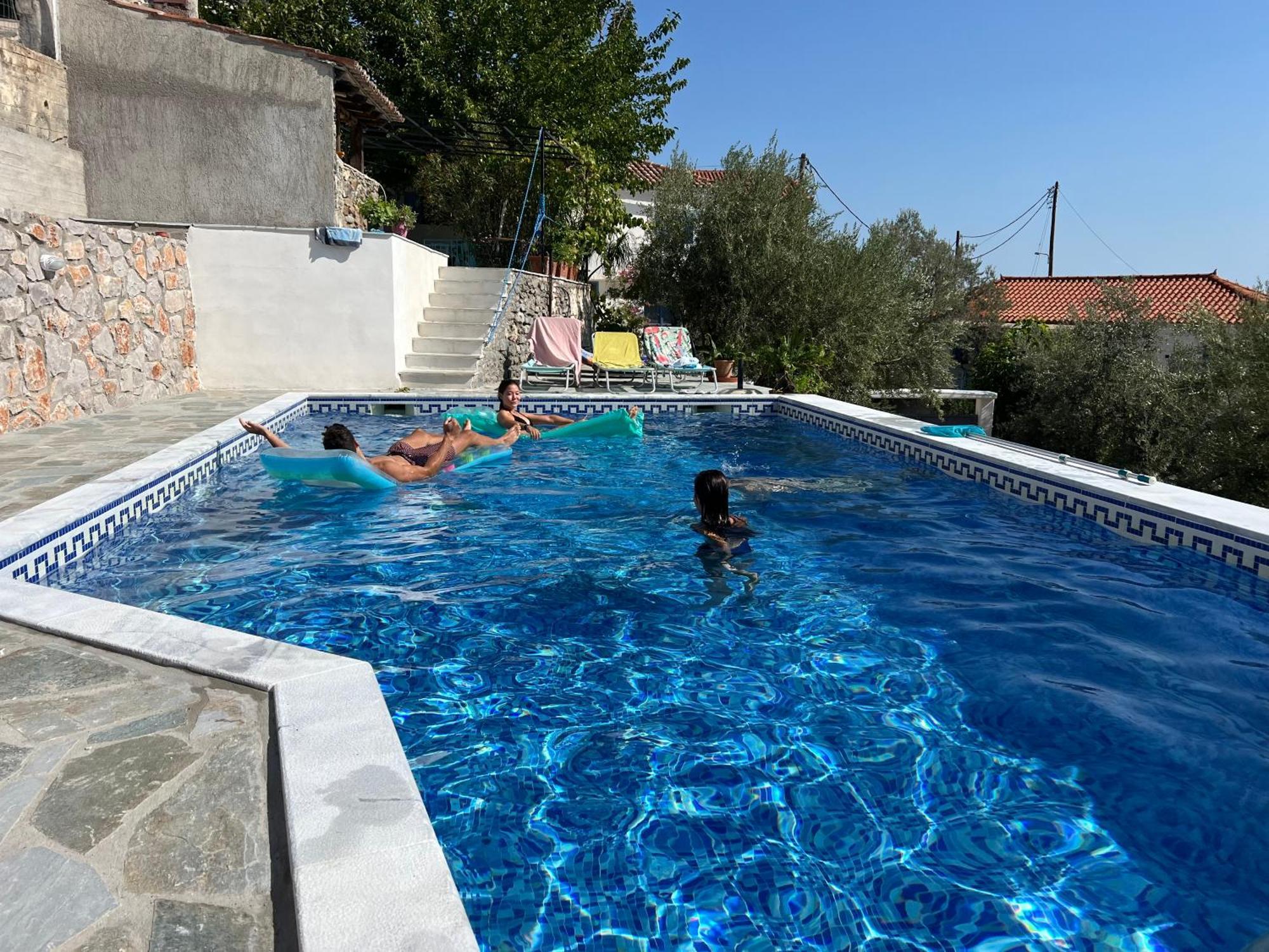 Maison Charme Avec Piscine Privee, Pres De La Mer A Sappounakeika, Tyros Sapounakeika Exterior foto